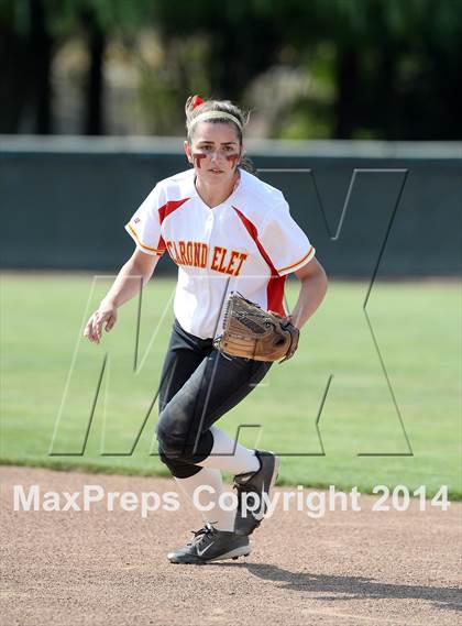 Thumbnail 2 in Alhambra v Carondelet (CIF NCS D2 Championship) photogallery.