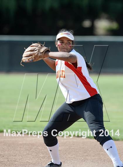Thumbnail 1 in Alhambra v Carondelet (CIF NCS D2 Championship) photogallery.