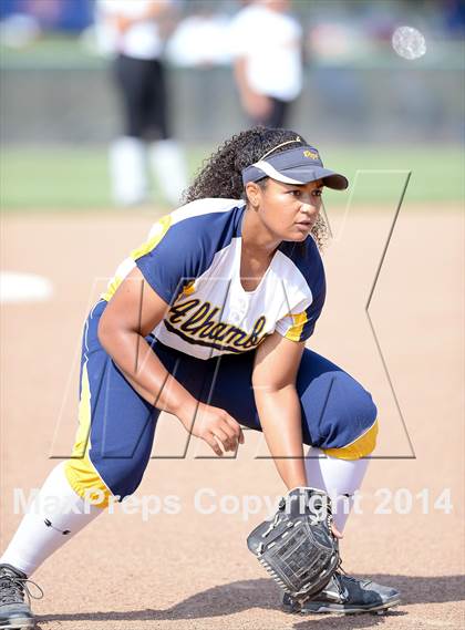 Thumbnail 2 in Alhambra v Carondelet (CIF NCS D2 Championship) photogallery.