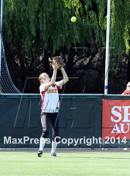 Thumbnail 3 in Alhambra v Carondelet (CIF NCS D2 Championship) photogallery.