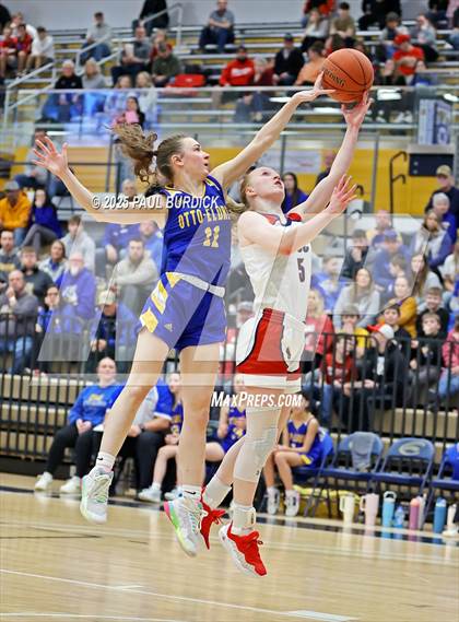 Thumbnail 3 in Otto-Eldred vs. DuBois Central Catholic (District 9 1A Final) photogallery.