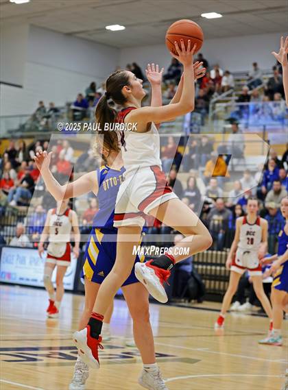 Thumbnail 3 in Otto-Eldred vs. DuBois Central Catholic (District 9 1A Final) photogallery.