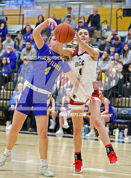 Thumbnail 1 in Otto-Eldred vs. DuBois Central Catholic (District 9 1A Final) photogallery.
