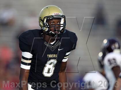Thumbnail 2 in Lewisville @ Irving photogallery.