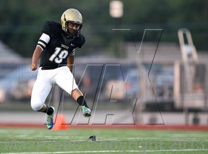 Thumbnail 2 in Lewisville @ Irving photogallery.