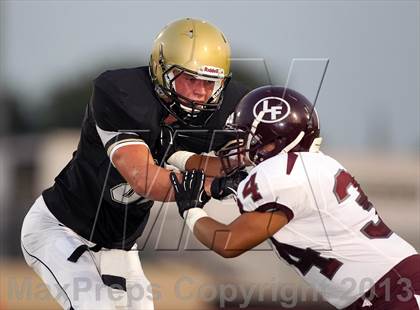 Thumbnail 3 in Lewisville @ Irving photogallery.
