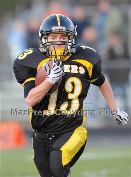 Thumbnail 2 in Souhegan vs Milford (D3 Semifinal) photogallery.
