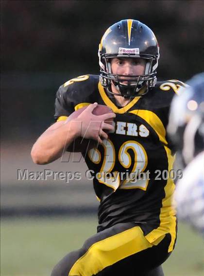 Thumbnail 2 in Souhegan vs Milford (D3 Semifinal) photogallery.