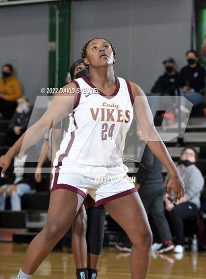 Thumbnail 3 in Rodriguez vs. Edison (St. Mary's Stockton MLK Showcase) photogallery.