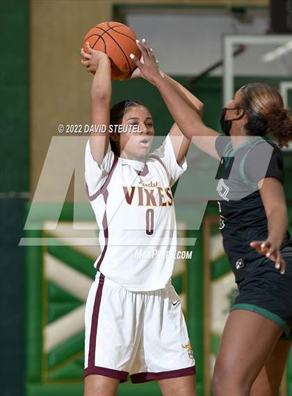 Thumbnail 2 in Rodriguez vs. Edison (St. Mary's Stockton MLK Showcase) photogallery.