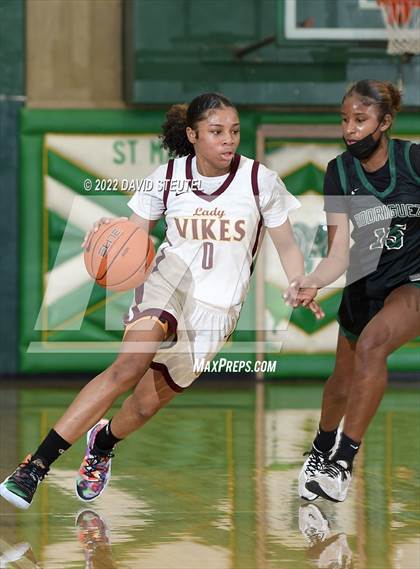 Thumbnail 1 in Rodriguez vs. Edison (St. Mary's Stockton MLK Showcase) photogallery.