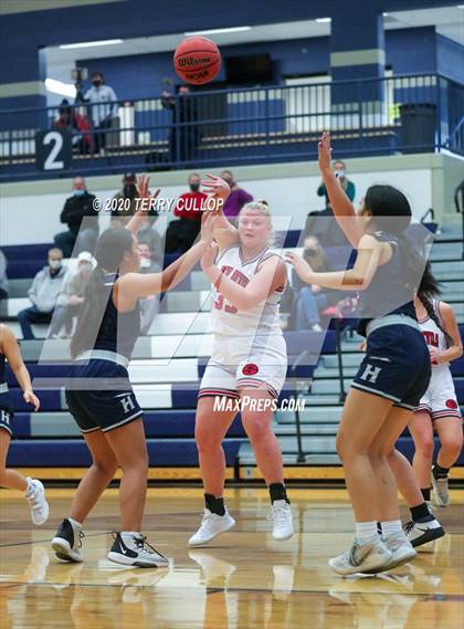 Thumbnail 2 in Hunter vs. Springville (Charger Winter Classic) photogallery.
