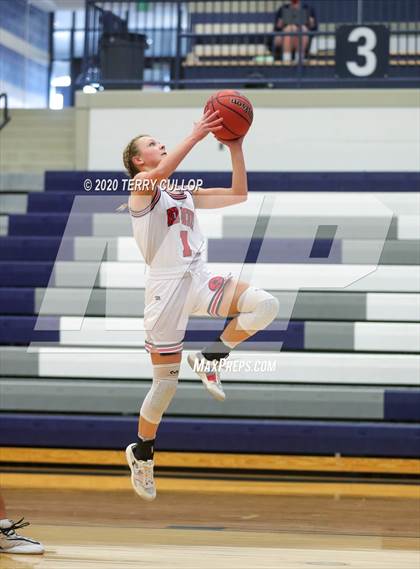 Thumbnail 3 in Hunter vs. Springville (Charger Winter Classic) photogallery.