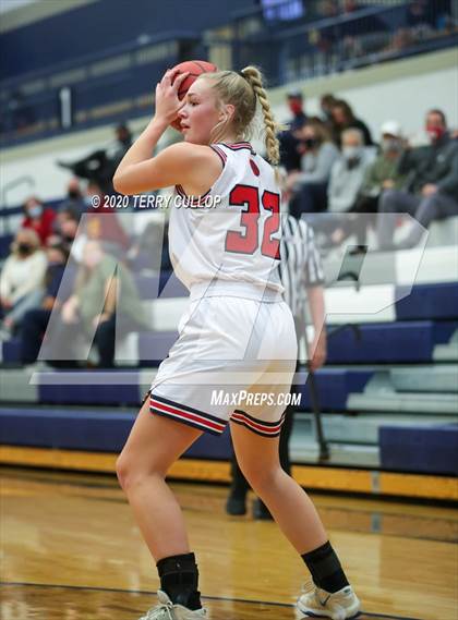 Thumbnail 2 in Hunter vs. Springville (Charger Winter Classic) photogallery.