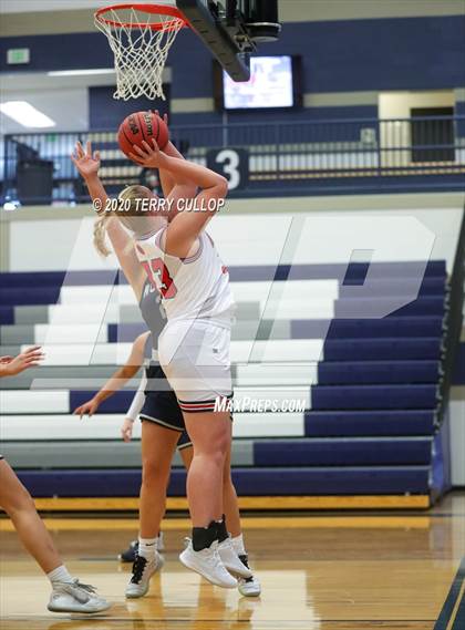 Thumbnail 2 in Hunter vs. Springville (Charger Winter Classic) photogallery.