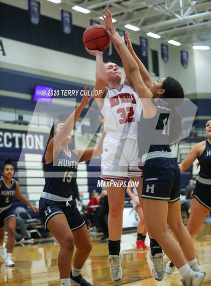Thumbnail 3 in Hunter vs. Springville (Charger Winter Classic) photogallery.