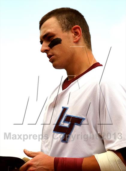 Thumbnail 3 in Loyalsock Township vs. Beaver (PIAA Class AA Final) photogallery.