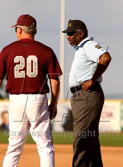 Thumbnail 3 in Loyalsock Township vs. Beaver (PIAA Class AA Final) photogallery.