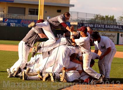 Thumbnail 2 in Loyalsock Township vs. Beaver (PIAA Class AA Final) photogallery.