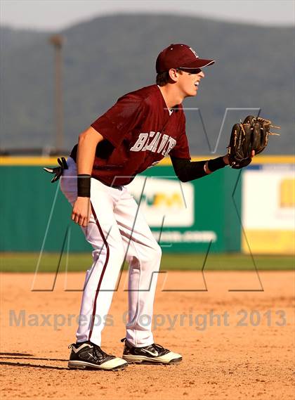 Thumbnail 2 in Loyalsock Township vs. Beaver (PIAA Class AA Final) photogallery.