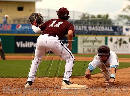 Thumbnail 3 in Loyalsock Township vs. Beaver (PIAA Class AA Final) photogallery.