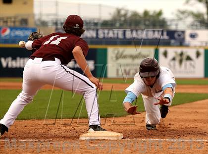Thumbnail 1 in Loyalsock Township vs. Beaver (PIAA Class AA Final) photogallery.