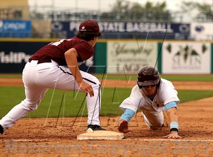 Thumbnail 2 in Loyalsock Township vs. Beaver (PIAA Class AA Final) photogallery.