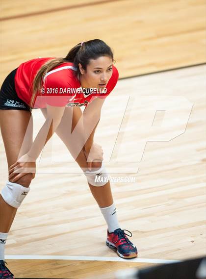 Thumbnail 1 in Bishop Gorman vs. Santa Fe Christian (Nike Tournament of Champions) photogallery.