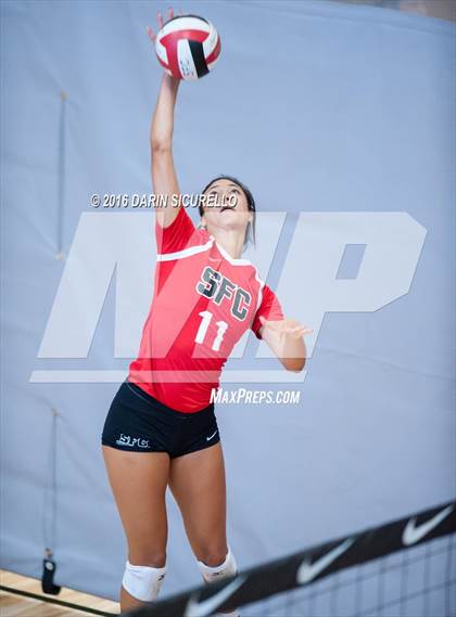 Thumbnail 1 in Bishop Gorman vs. Santa Fe Christian (Nike Tournament of Champions) photogallery.