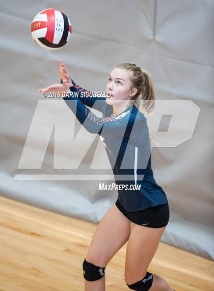 Thumbnail 1 in Bishop Gorman vs. Santa Fe Christian (Nike Tournament of Champions) photogallery.
