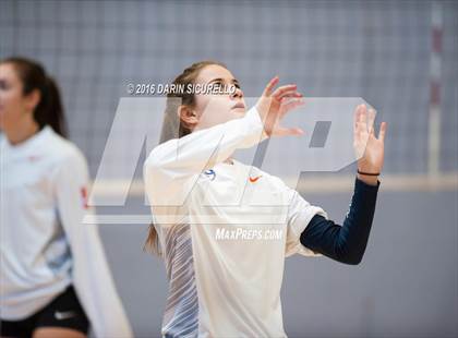 Thumbnail 2 in Bishop Gorman vs. Santa Fe Christian (Nike Tournament of Champions) photogallery.