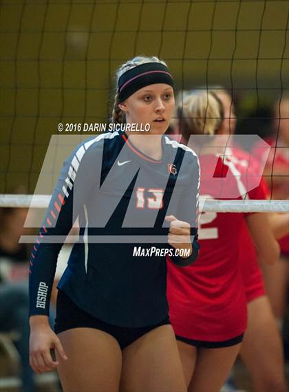 Thumbnail 1 in Bishop Gorman vs. Santa Fe Christian (Nike Tournament of Champions) photogallery.