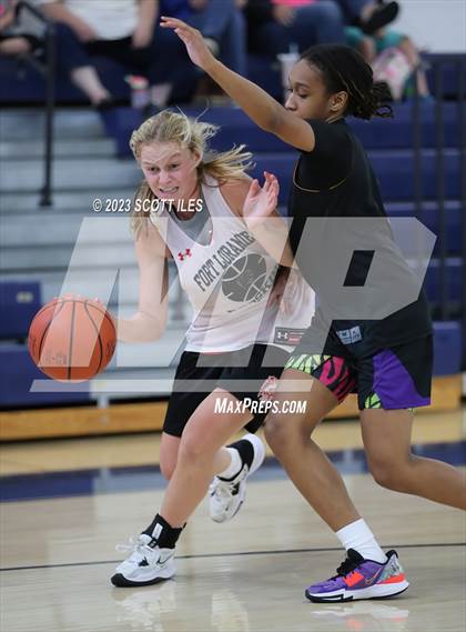 Thumbnail 1 in Reynoldsburg vs Fort Loramie (Scrimmage) photogallery.