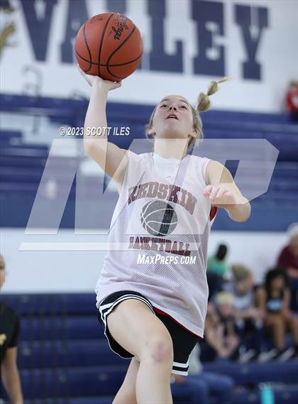 Thumbnail 3 in Reynoldsburg vs Fort Loramie (Scrimmage) photogallery.