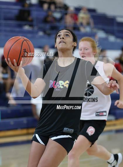 Thumbnail 2 in Reynoldsburg vs Fort Loramie (Scrimmage) photogallery.