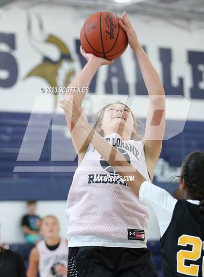 Thumbnail 1 in Reynoldsburg vs Fort Loramie (Scrimmage) photogallery.