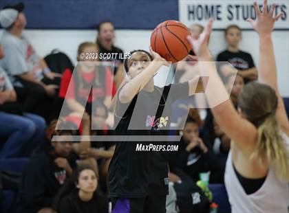 Thumbnail 2 in Reynoldsburg vs Fort Loramie (Scrimmage) photogallery.