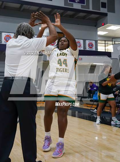Thumbnail 1 in Indianapolis Crispus Attucks vs. North Central (Sneakers for Santa Shootout) photogallery.