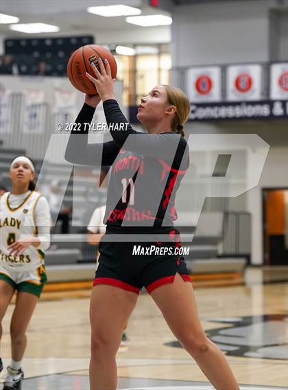 Thumbnail 3 in Indianapolis Crispus Attucks vs. North Central (Sneakers for Santa Shootout) photogallery.