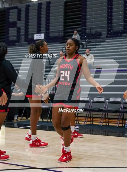 Thumbnail 2 in Indianapolis Crispus Attucks vs. North Central (Sneakers for Santa Shootout) photogallery.