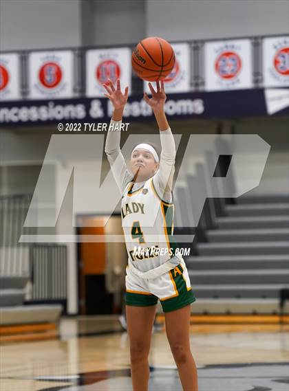 Thumbnail 2 in Indianapolis Crispus Attucks vs. North Central (Sneakers for Santa Shootout) photogallery.