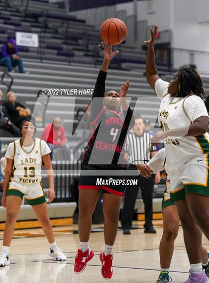 Thumbnail 1 in Indianapolis Crispus Attucks vs. North Central (Sneakers for Santa Shootout) photogallery.