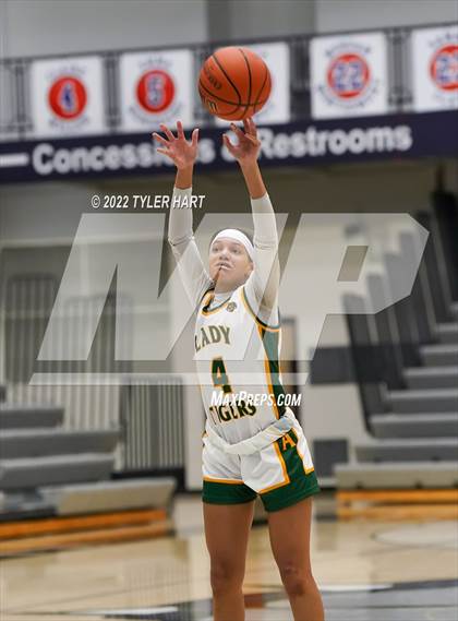 Thumbnail 2 in Indianapolis Crispus Attucks vs. North Central (Sneakers for Santa Shootout) photogallery.