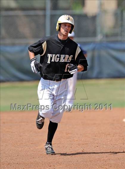 Thumbnail 3 in Irving @ Nimitz photogallery.