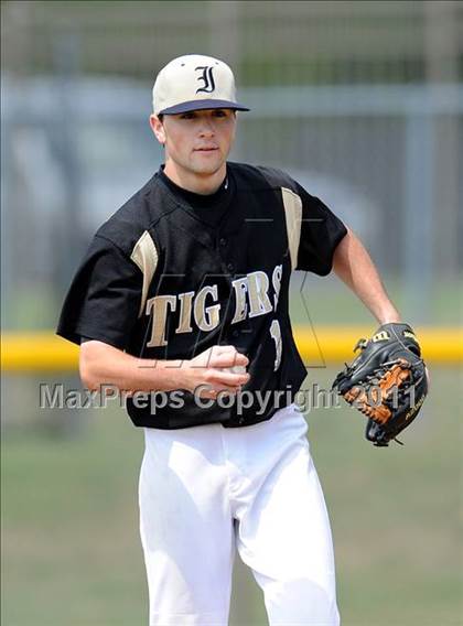 Thumbnail 2 in Irving @ Nimitz photogallery.