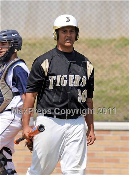 Thumbnail 3 in Irving @ Nimitz photogallery.