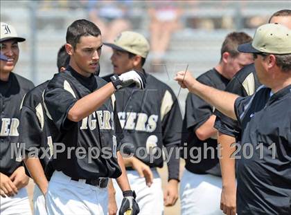 Thumbnail 2 in Irving @ Nimitz photogallery.