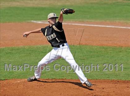 Thumbnail 1 in Irving @ Nimitz photogallery.