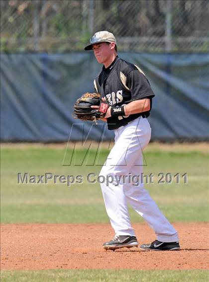 Thumbnail 1 in Irving @ Nimitz photogallery.