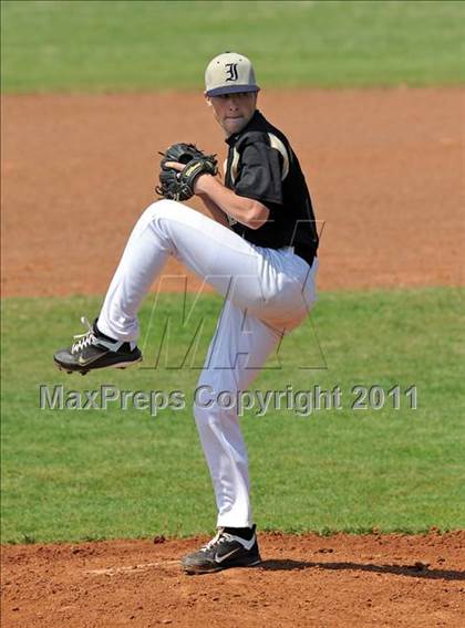 Thumbnail 2 in Irving @ Nimitz photogallery.